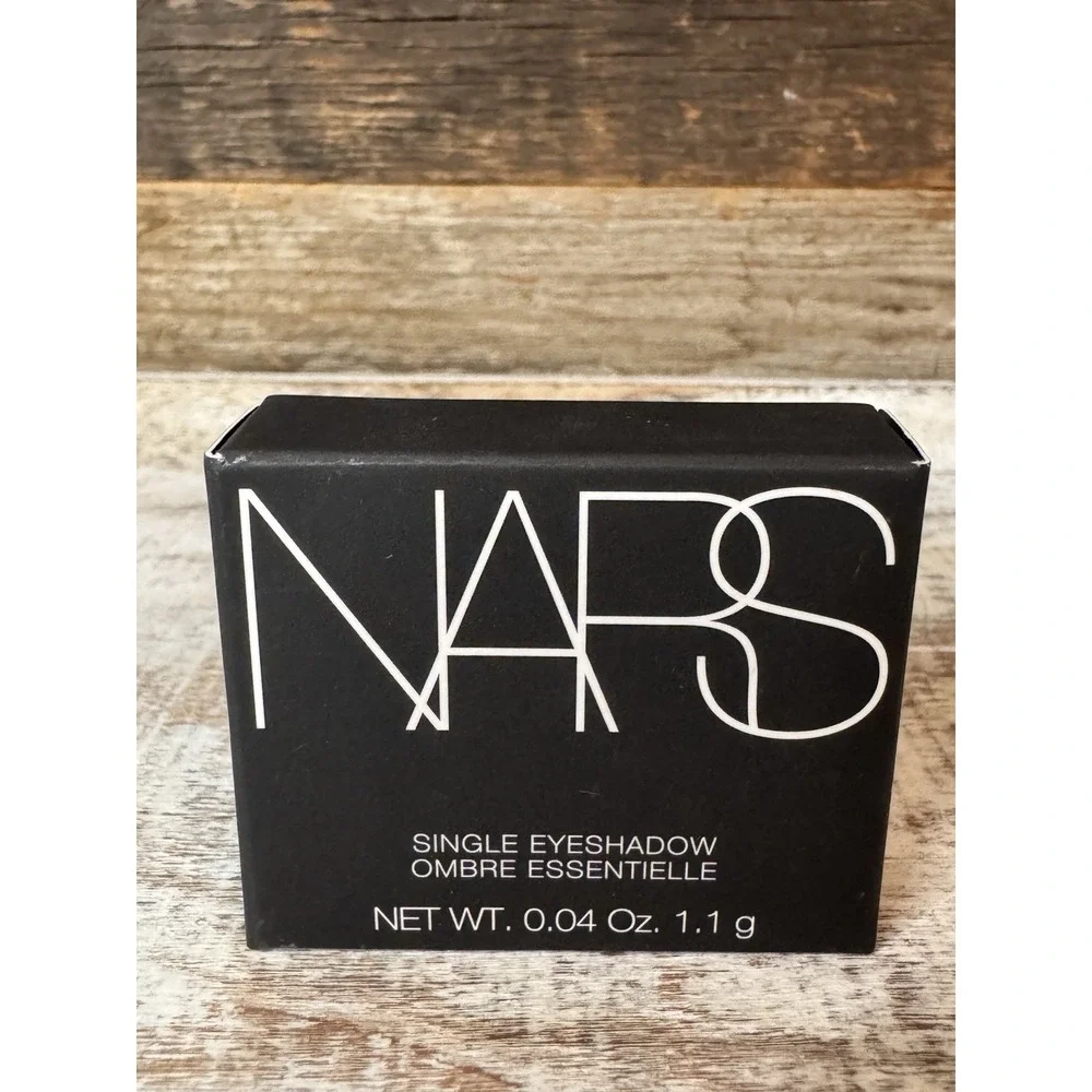 NARS Single Eyeshadow – New York (Matte Plum Brown) 0.04 oz / 1.1 g | MSRP = $27